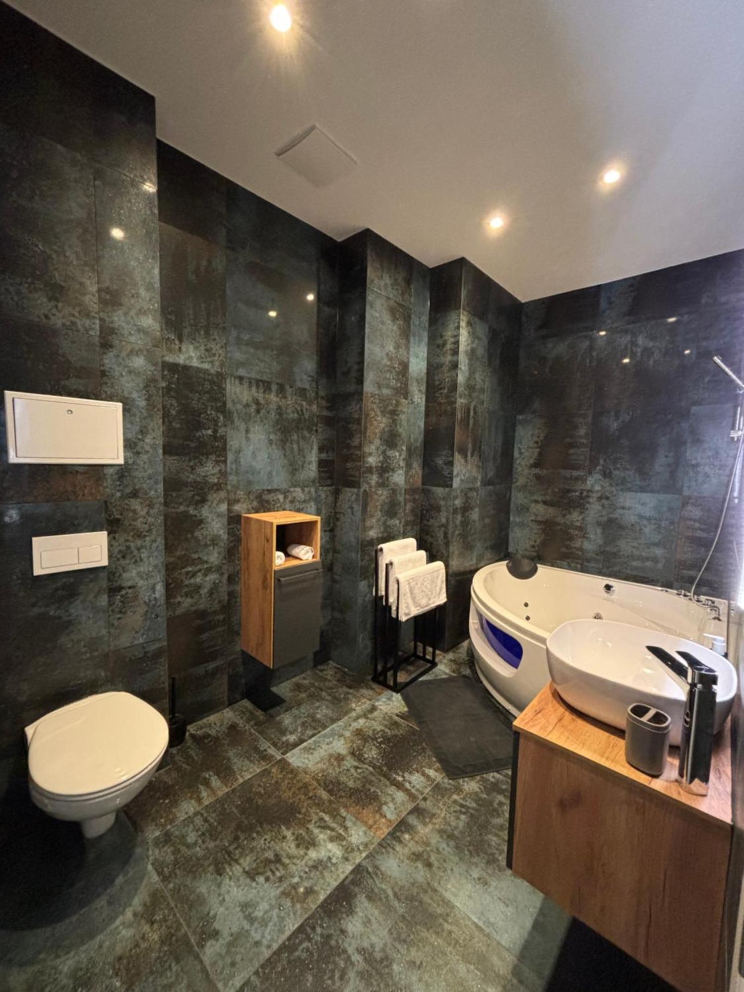 Luxus Apartment Mit Whirlpool In קיל מראה חיצוני תמונה